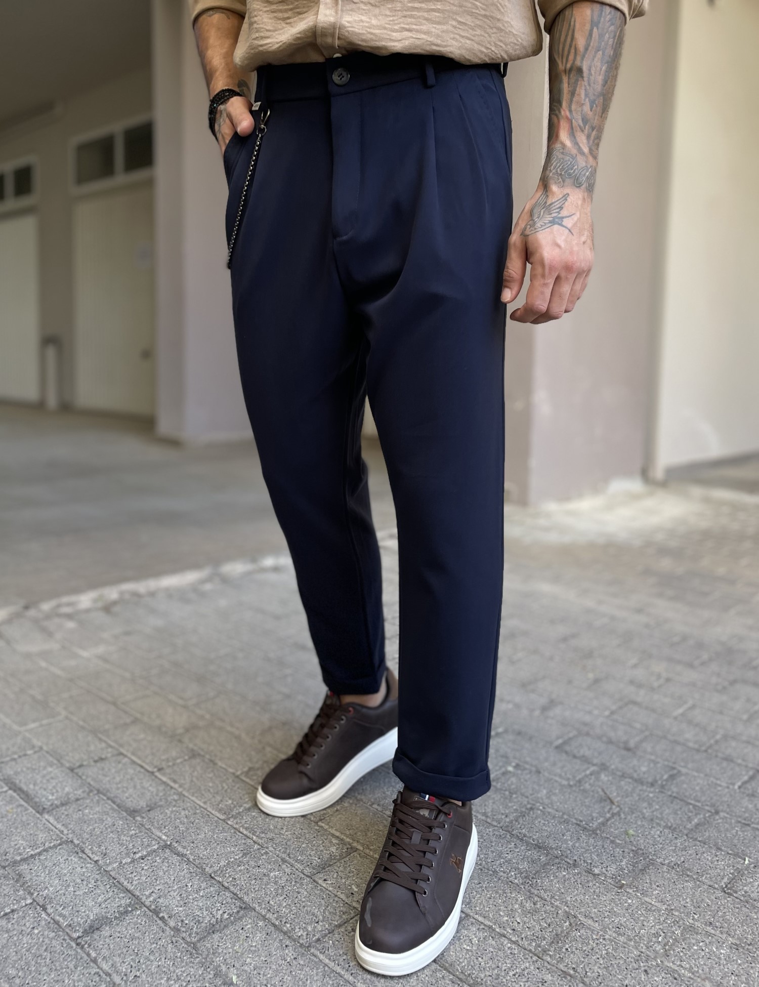 Joggermen ανδρικό μπλε υφασμάτινο παντελόνι με πιέτες και λάστιχο στην μέση 2003N φωτογραφία